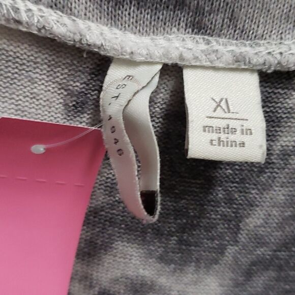 Est top   - Picture 2 of 3